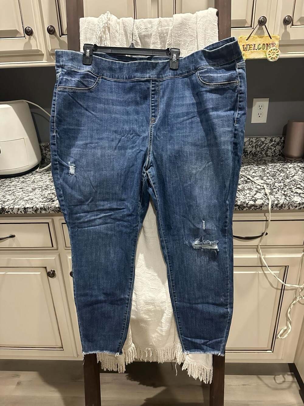 Lane Bryant Plus Size Distressed Raw Hem Skinny Jeans Size 28
